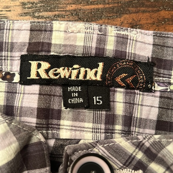 Rewind Juniors Plaid Y2K Boho Cargo Shorts w/ Floral Trim & Tie Hem | Size 15 - Picture 8 of 8